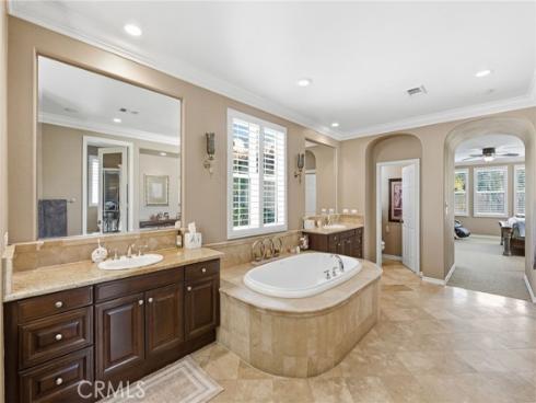 6  Los Olivos  , Irvine, CA