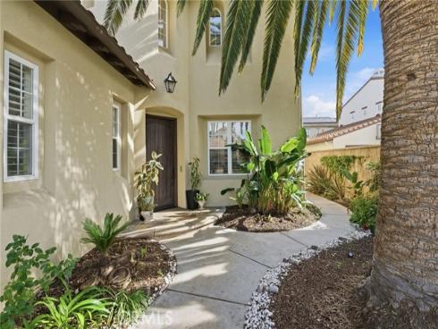 6  Los Olivos  , Irvine, CA