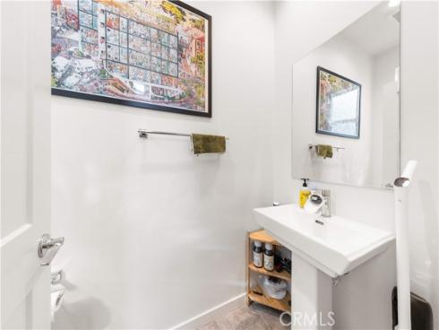 116  Tenor  , Irvine, CA