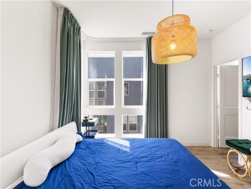 116  Tenor  , Irvine, CA