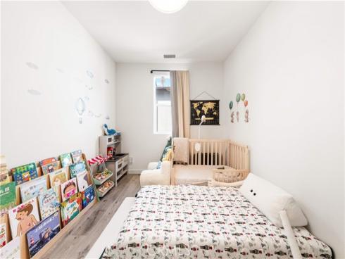 116  Tenor  , Irvine, CA