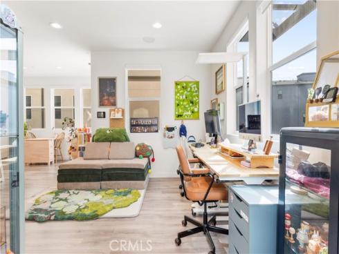 116  Tenor  , Irvine, CA