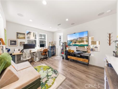 116  Tenor  , Irvine, CA