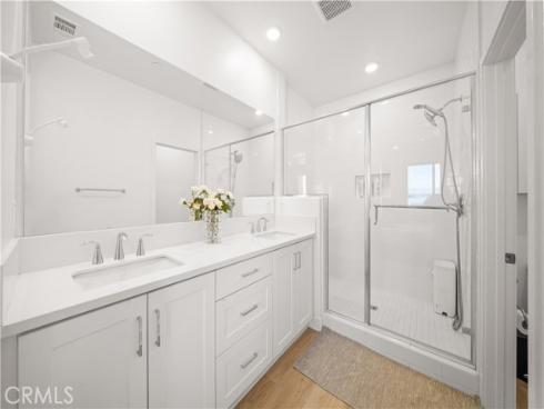 275 Sash , Irvine, CA