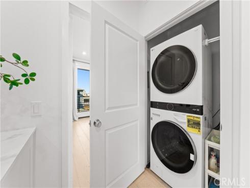 275 Sash , Irvine, CA