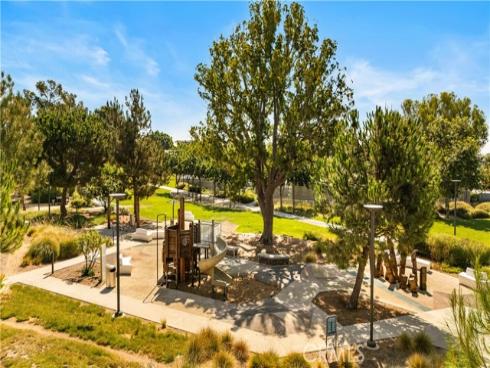 275 Sash , Irvine, CA