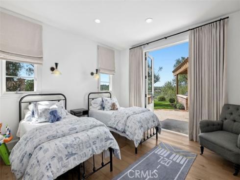 24  Jewel Flower  , Irvine, CA