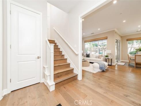 211 Canvas , Irvine, CA