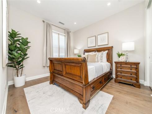 211 Canvas , Irvine, CA