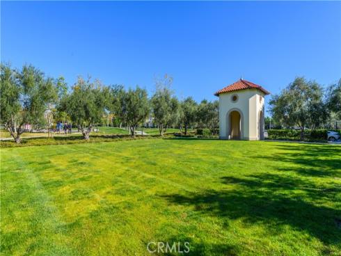 211  Canvas  , Irvine, CA