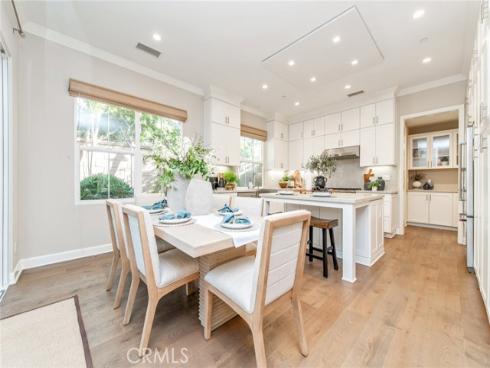 211 Canvas , Irvine, CA