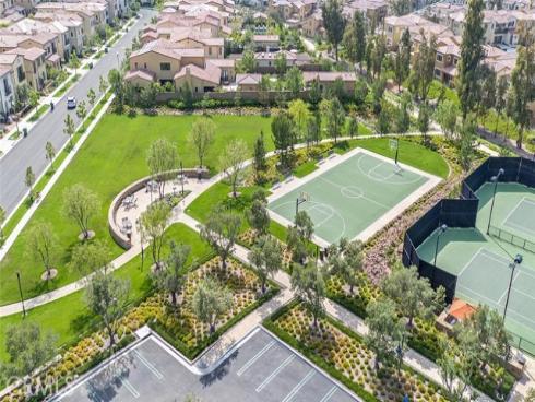 116  Knob Creek  , Irvine, CA