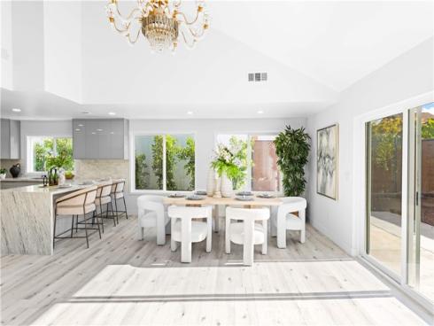 39 Cape Cod , Irvine, CA