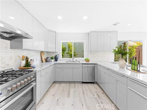 39 Cape Cod , Irvine, CA