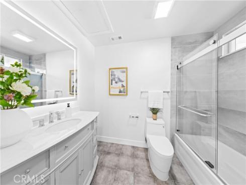 39 Cape Cod , Irvine, CA