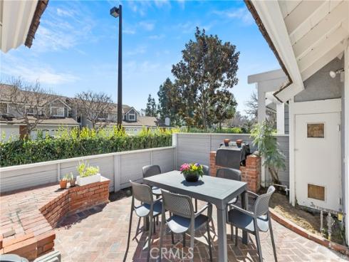 7  Onyx  , Irvine, CA