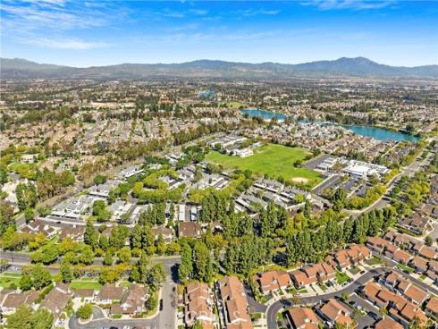 7  Onyx  , Irvine, CA