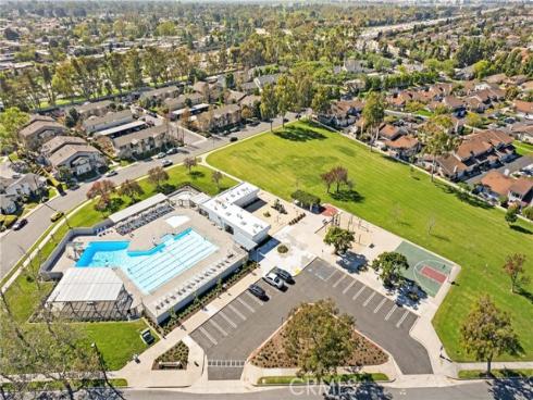 7  Onyx  , Irvine, CA