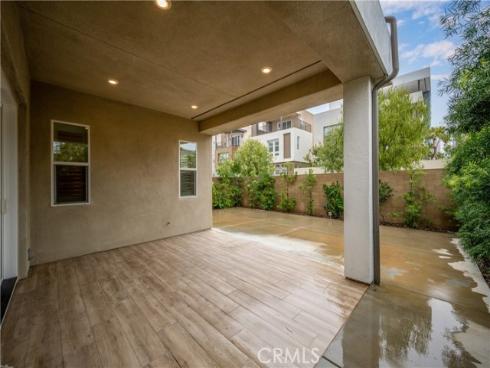 229 Chorus , Irvine, CA