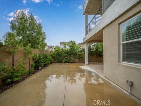 229 Chorus , Irvine, CA
