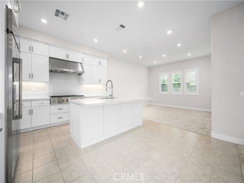 229 Chorus , Irvine, CA