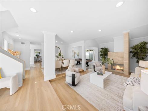 12  Oakdale  , Irvine, CA