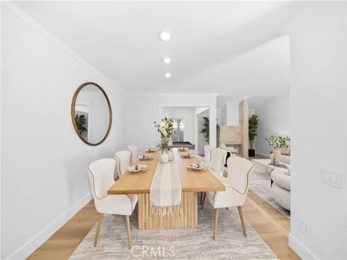 12  Oakdale  , Irvine, CA