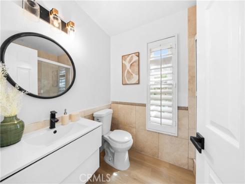 12  Oakdale  , Irvine, CA