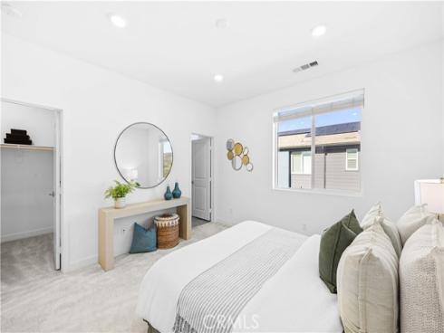 344 Tank , Irvine, CA