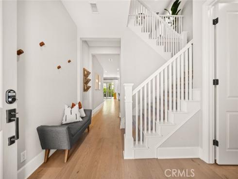 90 Rockinghorse , Irvine, CA