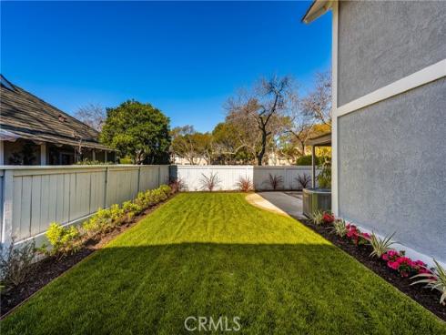 11  Thunder  6  Trail, Irvine, CA