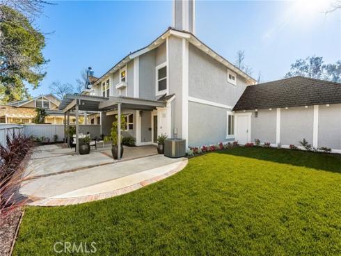 11  Thunder  6  Trail, Irvine, CA