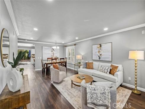 74  Linhaven  , Irvine, CA