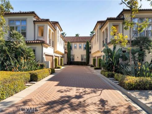 17  City Stroll  , Irvine, CA