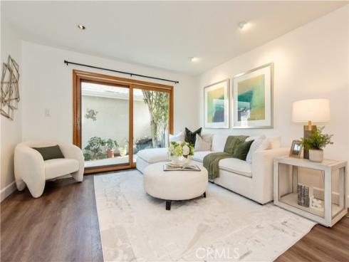 24  Spicewood Way  , Irvine, CA