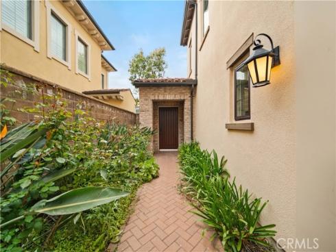 54  Painted Cameo  , Irvine, CA