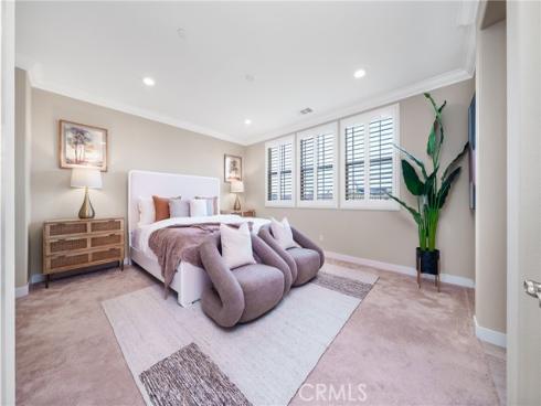 111  Spoke  , Irvine, CA