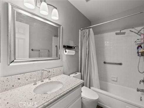 18  Brookdale  , Irvine, CA