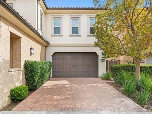 21 Fanpalm , Irvine, CA