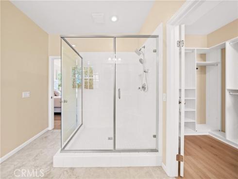 21 Fanpalm , Irvine, CA