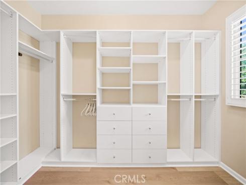 21 Fanpalm , Irvine, CA