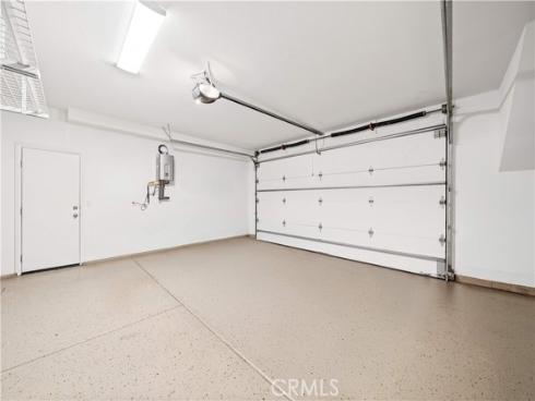 21 Fanpalm , Irvine, CA