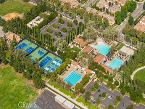 21 Fanpalm , Irvine, CA