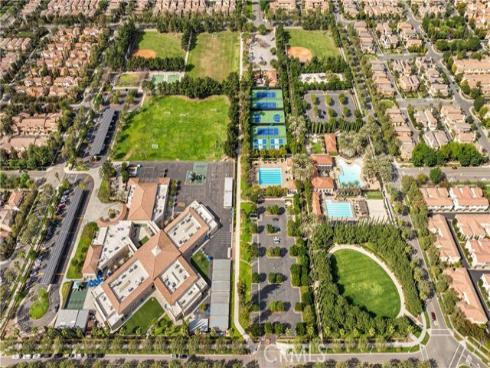 21 Fanpalm , Irvine, CA