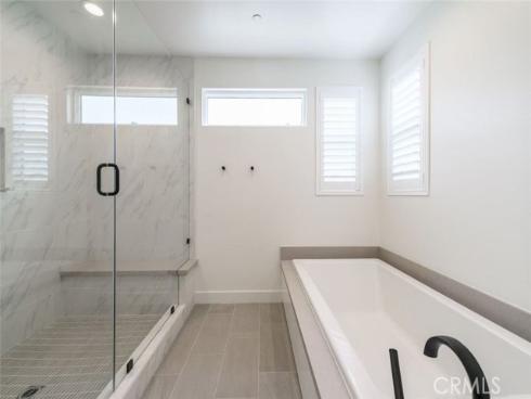 100 Draw , Irvine, CA