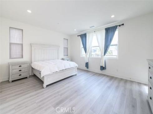 100 Draw , Irvine, CA