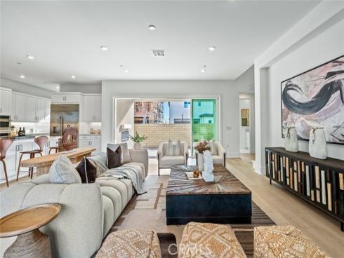 209  Junco  , Irvine, CA