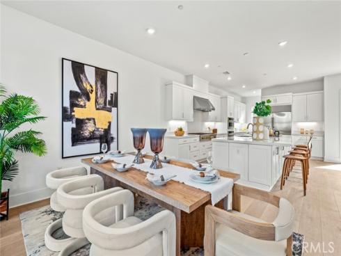 209  Junco  , Irvine, CA