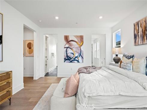 209  Junco  , Irvine, CA