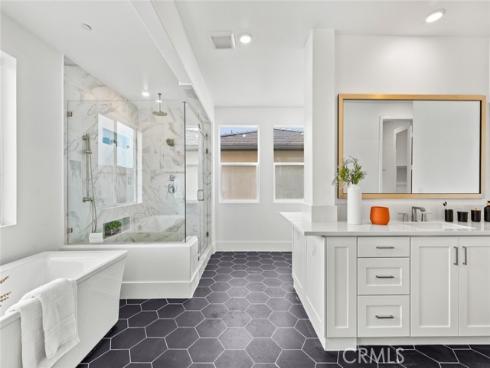 209  Junco  , Irvine, CA